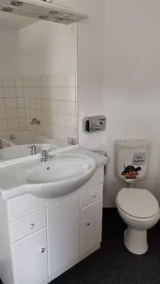 Ein Badezimmer in der Unterkunft Ferienwohnung für Monteure