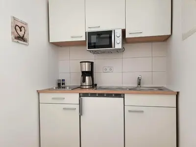 Küche/Küchenzeile in der Unterkunft Hogulu - unweit der Jahrtausendbrücke Appartement 8