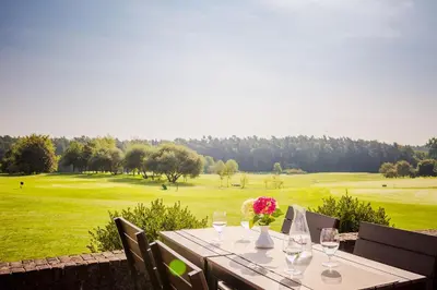 Grundriss der Unterkunft Deluxe Apartment im Grünen mit Balkon und Frühstück im Hotel Reindahls