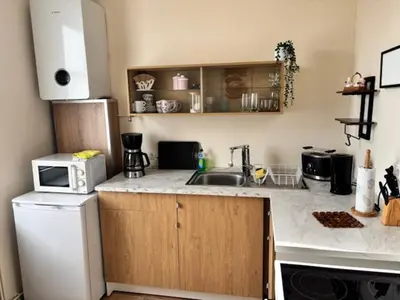 Küche/Küchenzeile in der Unterkunft 1 Zimmer Wohnung in Trebbin mit PKW Stellplatz