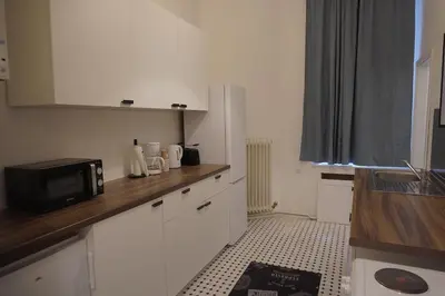 Küche/Küchenzeile in der Unterkunft Modernes Zuhause im Zentrum von Schöneberg