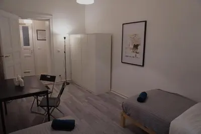 Ein Bett oder Betten in einem Zimmer der Unterkunft Modernes Zuhause im Zentrum von Schöneberg