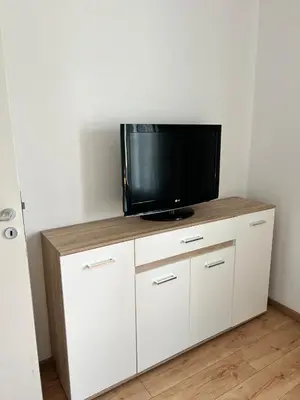 TV/Unterhaltungsangebot in der Unterkunft Geräumig, modern und perfekt angebunden!