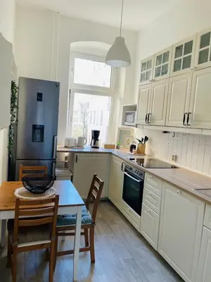 Küche/Küchenzeile in der Unterkunft StadtOase - Im Kiez von Neukölln 3Zi 100qm