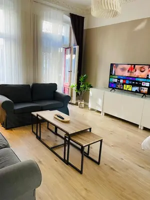 TV/Unterhaltungsangebot in der Unterkunft StadtOase - Im Kiez von Neukölln 3Zi 100qm