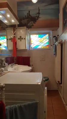 Küche/Küchenzeile in der Unterkunft Wohnung im Terrassenhaus am See von Berlin