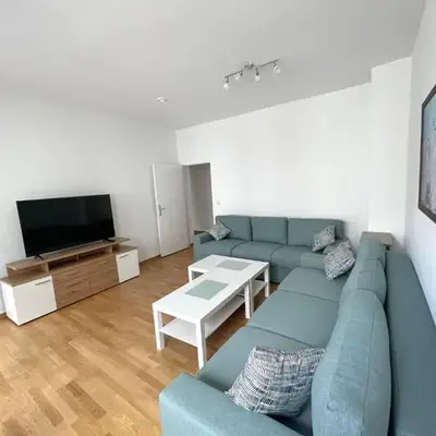 Großes Apartment 3 Zimmer bis zu 8 Personen Zentral am Kudamm
