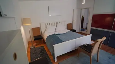 Ein Bett oder Betten in einem Zimmer der Unterkunft Gartenhaus in Potsdam Wilhelmshorst