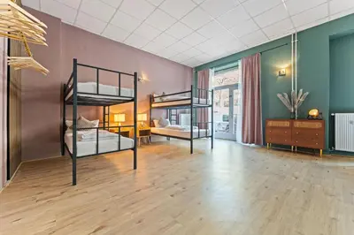 Ein Bett oder Betten in einem Zimmer der Unterkunft 10er Crew Spot Nähe Berghain und Boxhagener Platz