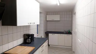 Küche/Küchenzeile in der Unterkunft Monteurzimmer Seddin