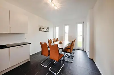 Küche/Küchenzeile in der Unterkunft Appartement für 7 Personen in Strausberg