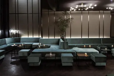 Ein Sitzbereich in der Unterkunft Hotel AMANO Grand Central