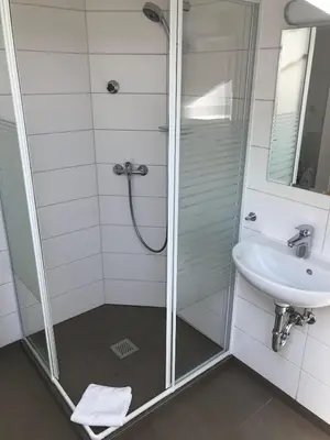 Ein Badezimmer in der Unterkunft Ferienwohnungen Grabbeallee Two