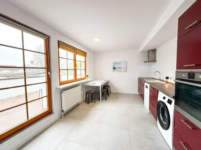 Küche/Küchenzeile in der Unterkunft Large Apartment for Large Groups south of Berlin