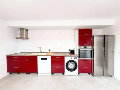 Küche/Küchenzeile in der Unterkunft Large Apartment for Large Groups south of Berlin