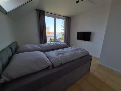 TV/Unterhaltungsangebot in der Unterkunft Monteurzimmer 2 Mit Seeblick