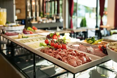 Essen im Hotel oder in der Nähe