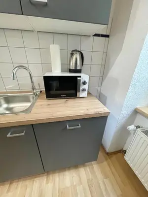 Küche/Küchenzeile in der Unterkunft Sehr zentrale Wohnung für bis zu 6 Gäste - Nah gelegen zum Kurfürstendamm, Potsdamer Platz und Kreuzberg in 10 Minuten