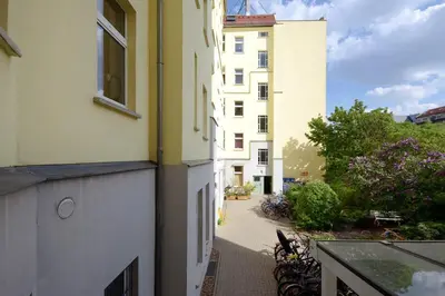 Das Gebäude in dem sich die Ferienwohnung befindet