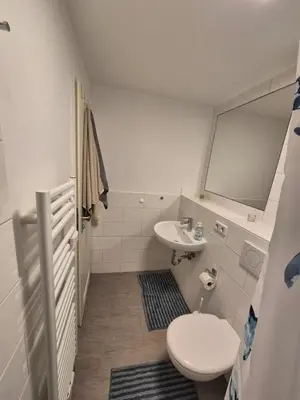Ein Badezimmer in der Unterkunft Gesundbrunnen-2