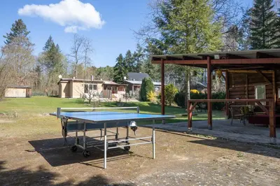 Tischtennis in der Unterkunft Ferienhaus Neuland 5 - Entspannung in Seenaehe oder in der Nähe