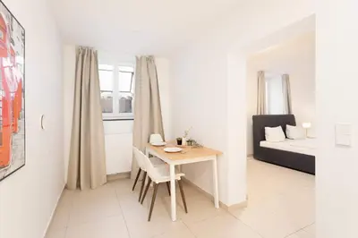 Ein Bett oder Betten in einem Zimmer der Unterkunft Berlin Mitte I 2 doule beds I fast wifi