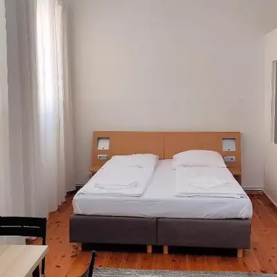 M101 Rooms