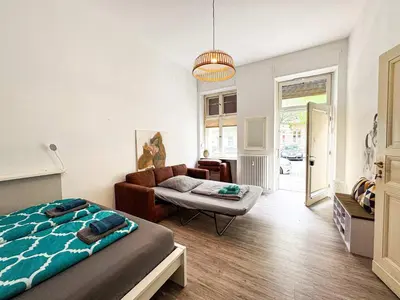 Ein Bett oder Betten in einem Zimmer der Unterkunft Schoenes Apartment in Prenzlauer Berg x Winskiez