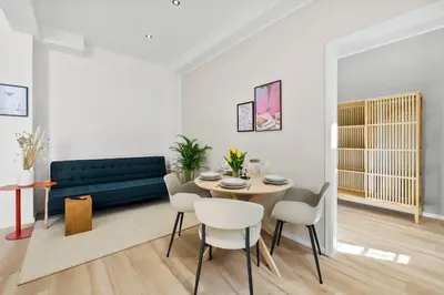 Ein Sitzbereich in der Unterkunft Kreuzberg - Fürbringerstraße Kiez Apartment