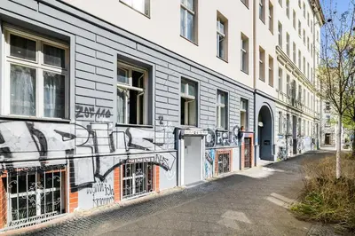Das Gebäude in dem sich die Ferienwohnung befindet