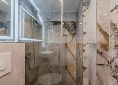 Ein Badezimmer in der Unterkunft Smart Apartment Deutsche Oper Zentrum Berlin Charlottenburg