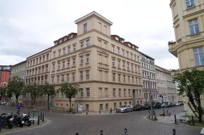Das Gebäude in dem sich die Ferienwohnung befindet