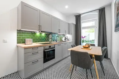 Küche/Küchenzeile in der Unterkunft The Rother - Group Flat in Central Berlin, Family-Friendly, 2BR, 2- 4 Guests