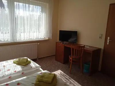 TV/Unterhaltungsangebot in der Unterkunft Ferienzimmer in Pension zur alten Weide im Oderbruch