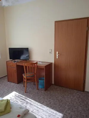 TV/Unterhaltungsangebot in der Unterkunft Ferienzimmer in Pension zur alten Weide im Oderbruch