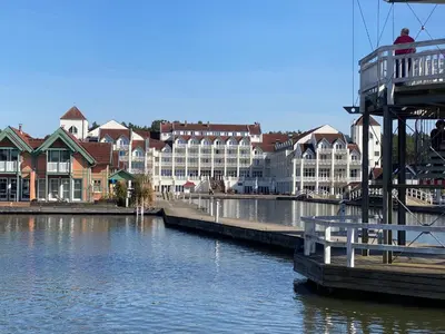 Blick auf einen Fluss in der Nähe des Ferienhauses