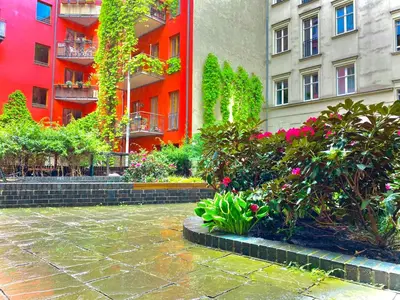Ein Garten an der Unterkunft Prenzlauer Berg, Cozy Ground Floor Apartment