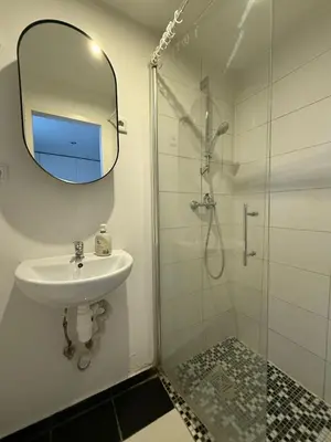 Ein Badezimmer in der Unterkunft Apartment in Berlin with terrace1
