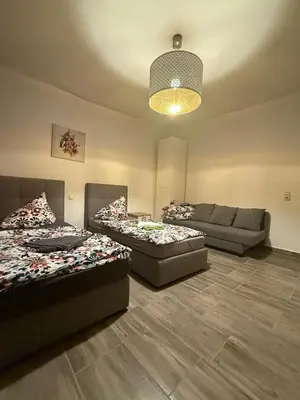 Ein Sitzbereich in der Unterkunft Beautiful apartment in Berlin8