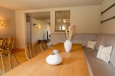 Ein Sitzbereich in der Unterkunft Seehotel Köllnitz