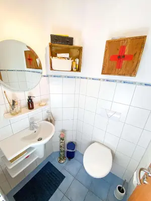 Ein Badezimmer in der Unterkunft Peaceful House near Lakes - RON
