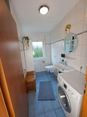 Ein Badezimmer in der Unterkunft Peaceful House near Lakes - RON