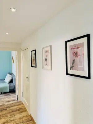 Ein Sitzbereich in der Unterkunft Willkommen im Neuköllner Kiez 2 Zimmer