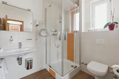 Ein Badezimmer in der Unterkunft SONN IDYLL Aparthotel