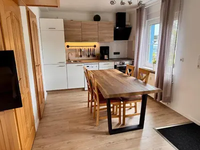 Küche/Küchenzeile in der Unterkunft Ferienhaus mit eigenem Garten 2 SZ 2 Bäder 70QM