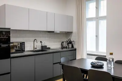 Küche/Küchenzeile in der Unterkunft Beautiful Apartment in Sprengelkiez