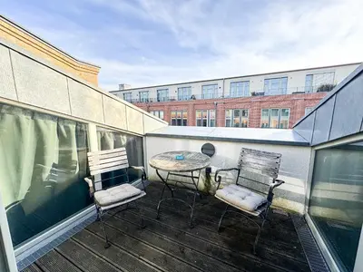 Ein Balkon oder eine Terrasse in der Unterkunft Eiswerder - Inselwohnung in der Havel mit Balkon