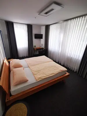 Ein Bett oder Betten in einem Zimmer der Unterkunft Pilotenunterkunft Fliegerhorst
