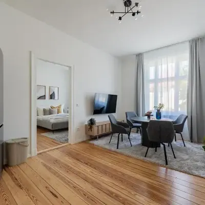 Renovated 2-Bedroom apt - Family & Work Ready!