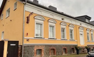 Das Gebäude in dem sich die Ferienwohnung befindet